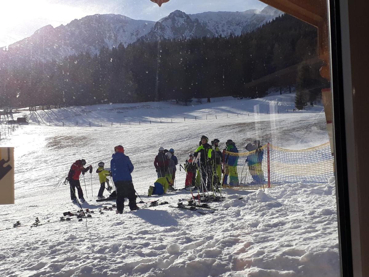 Hotel-Restaurant Forellenhof Puchberg am Schneeberg Bagian luar foto