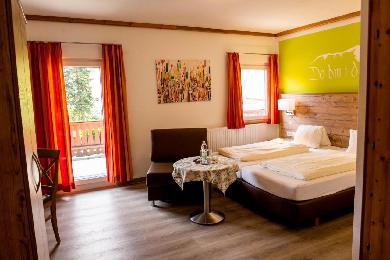 Hotel-Restaurant Forellenhof Puchberg am Schneeberg Bagian luar foto