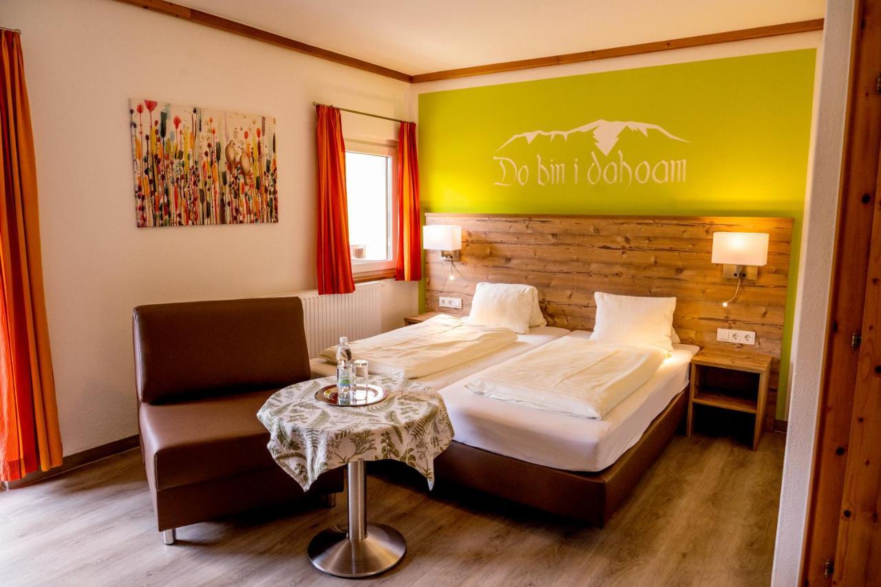Hotel-Restaurant Forellenhof Puchberg am Schneeberg Bagian luar foto